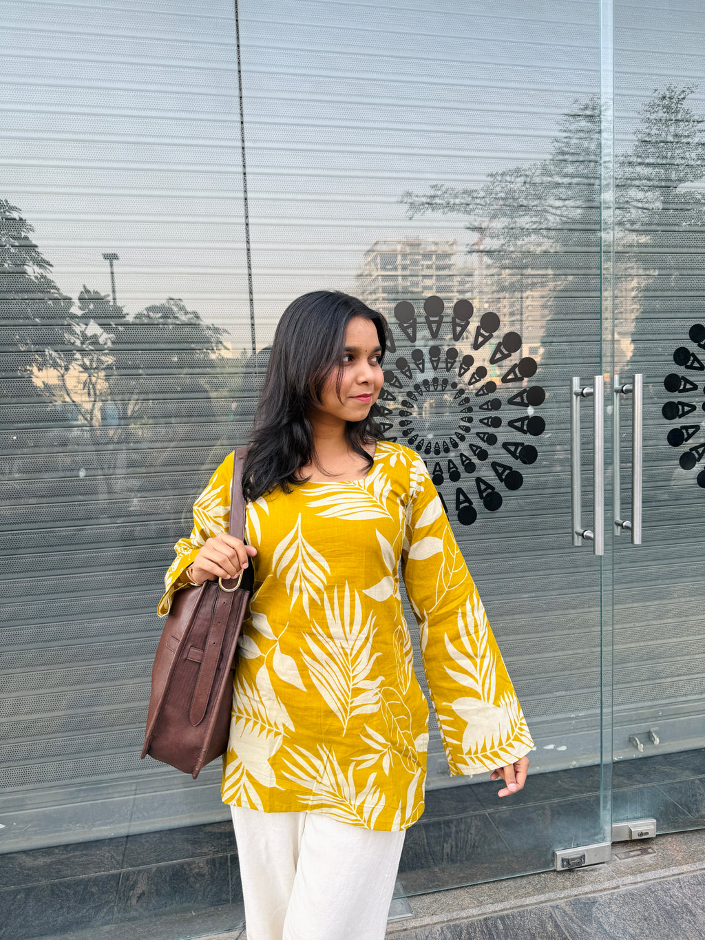 Saanvi Printed Yellow Kurti