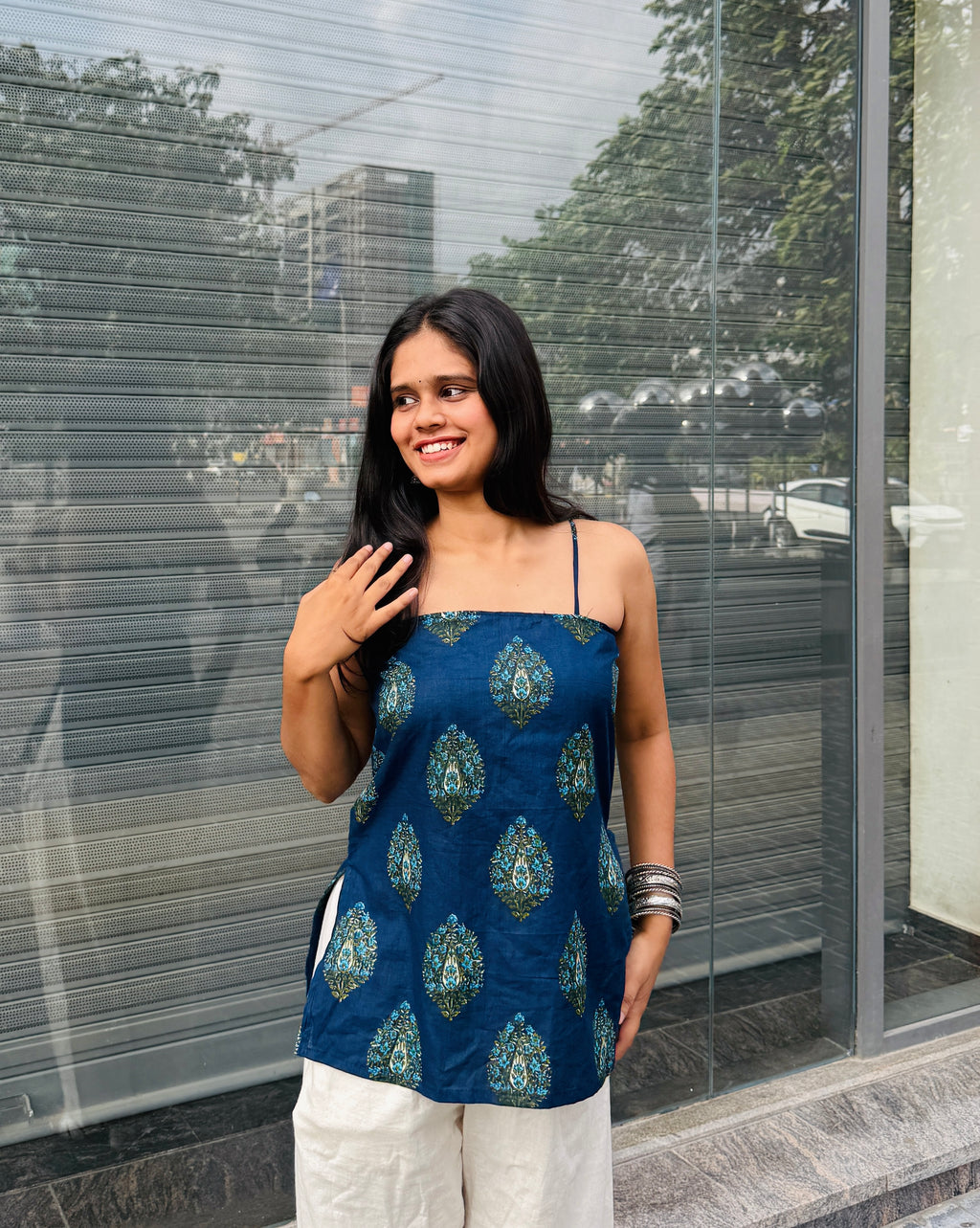 Ruhani Navy Blue Spaghetti Kurti