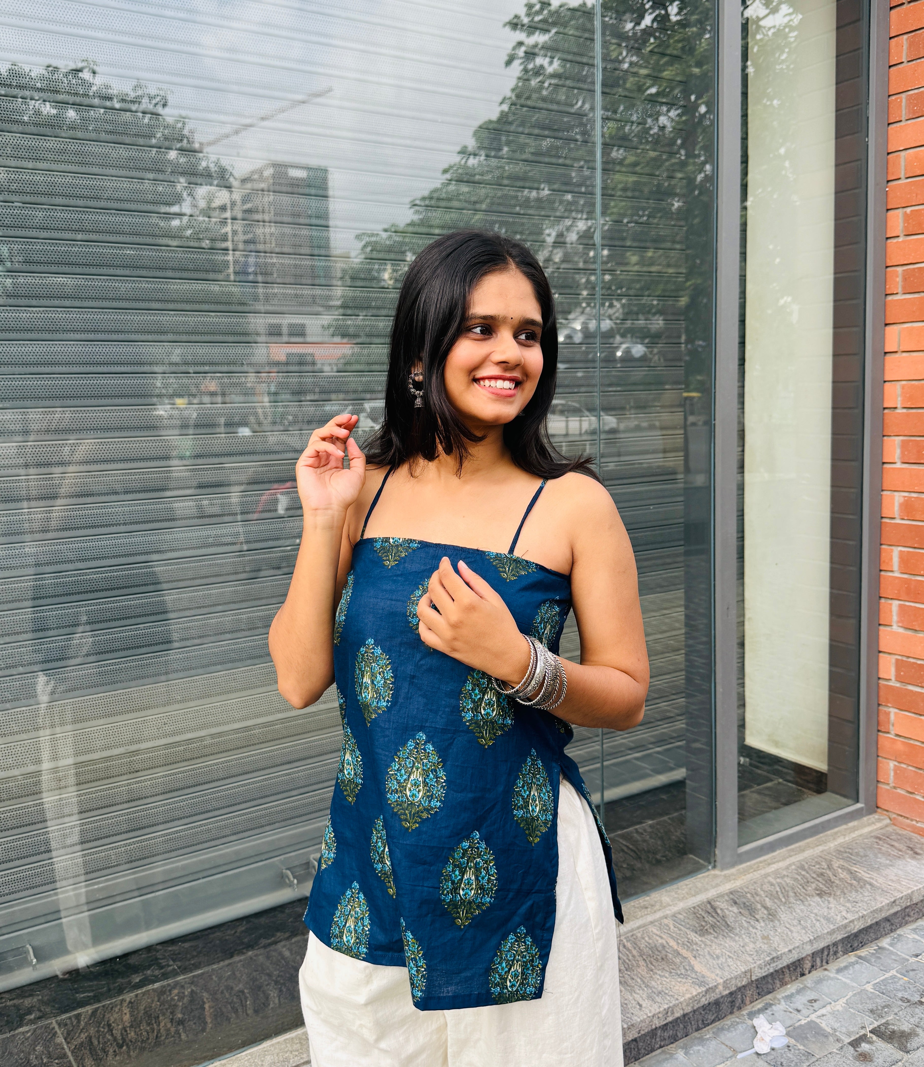Ruhani Navy Blue Spaghetti Kurti