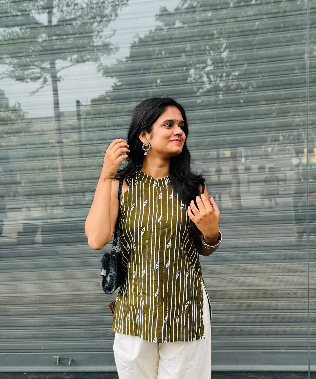 Prisha Mehendi Green Kurti