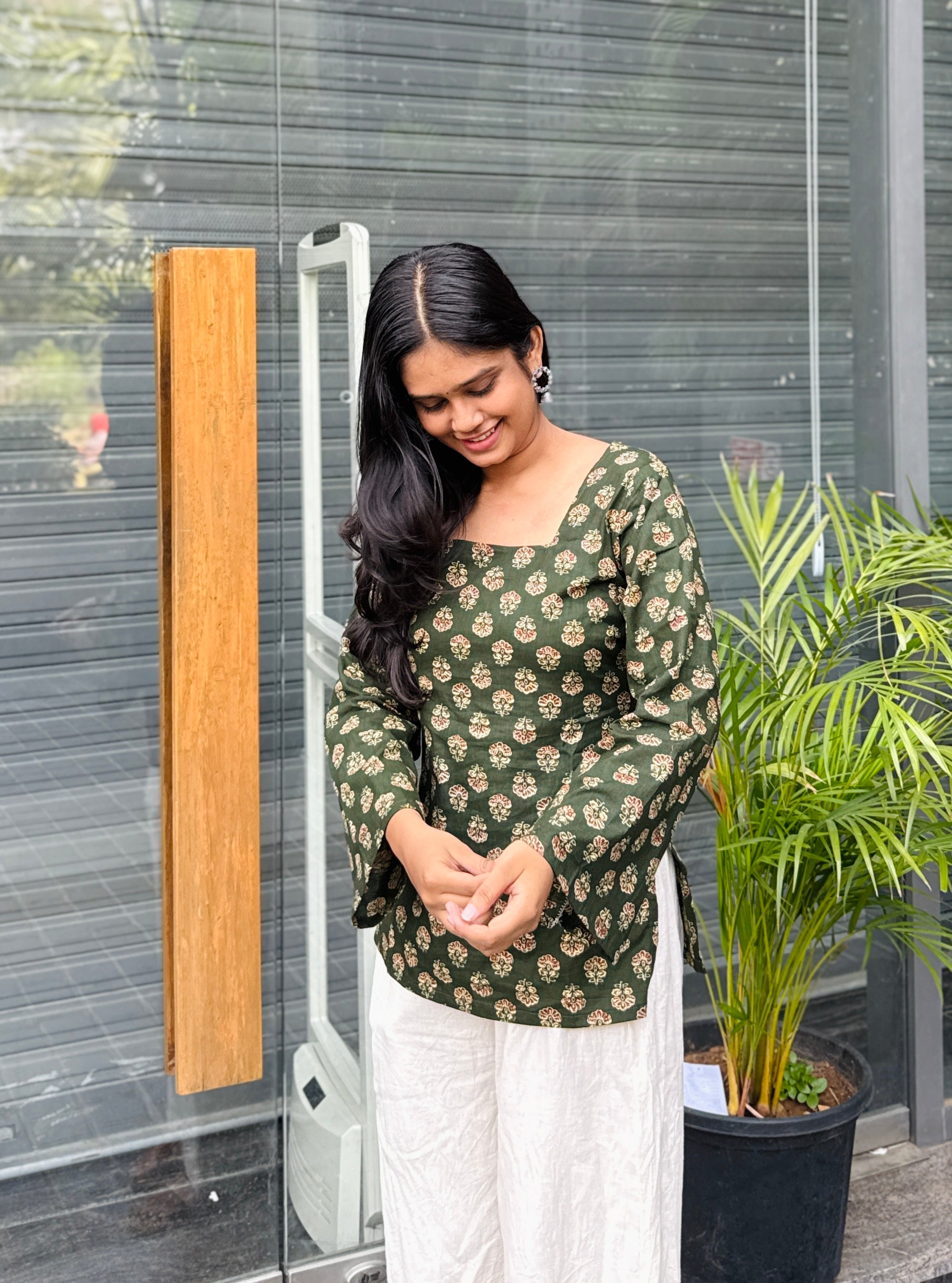 Reet Olive Green Kurti