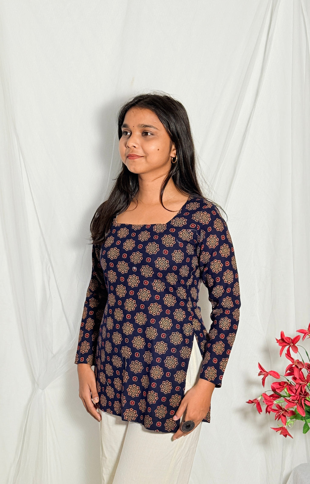 Avni Navy Blue Corset Back Kurti