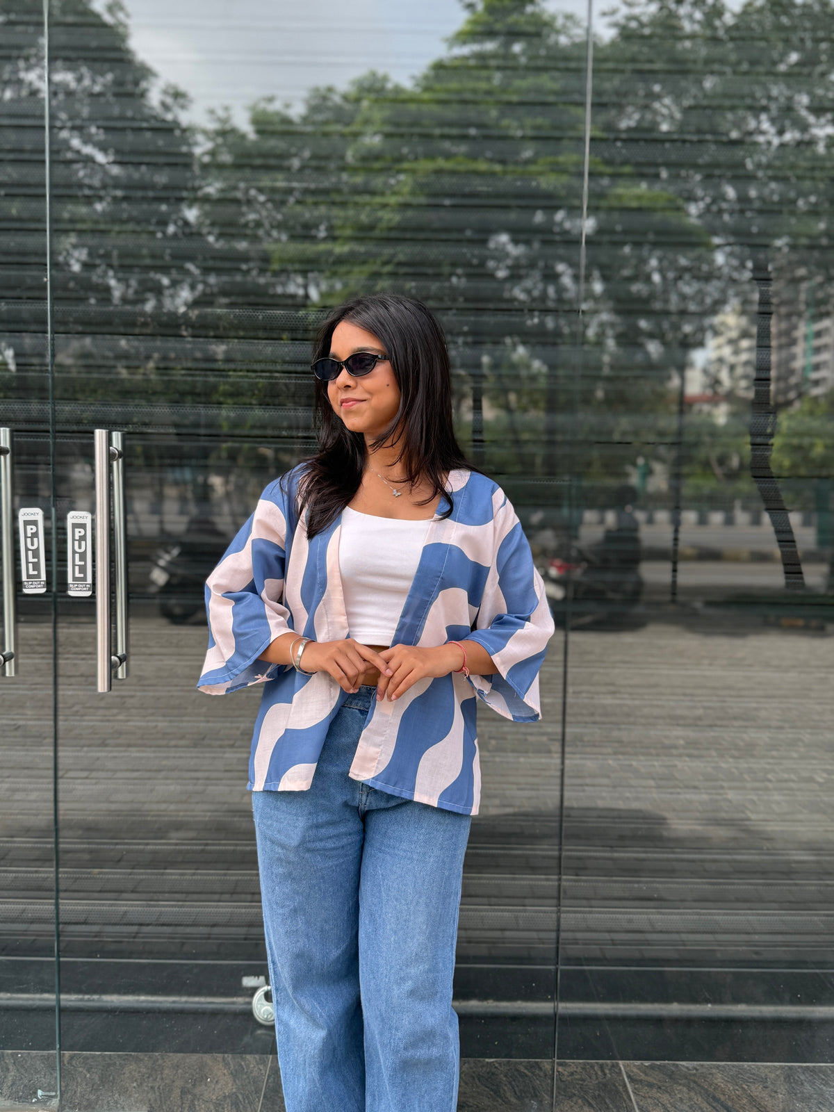 Loose-fit Blue Shrug