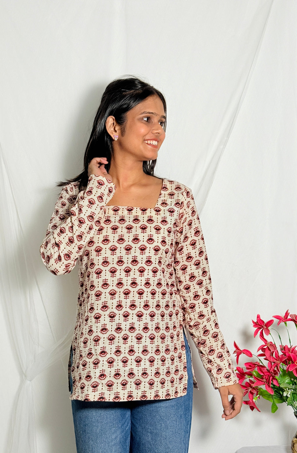 Shanaya Full Sleeve Ajrakh Print Kurti