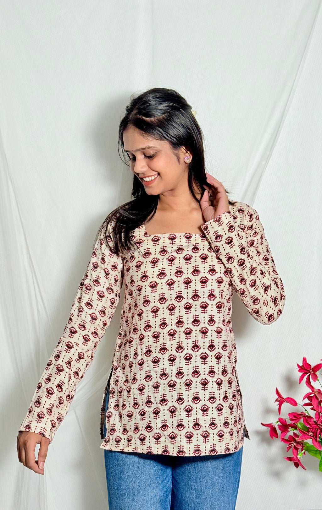 Shanaya Full Sleeve Ajrakh Print Kurti