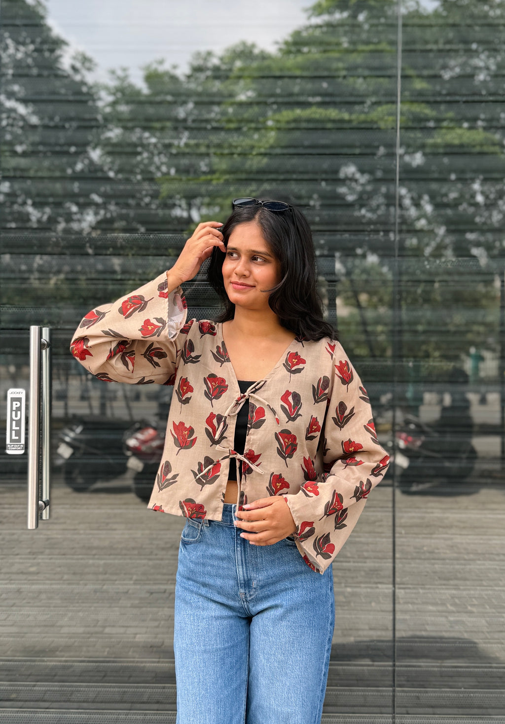 Tie-up Floral Shrug