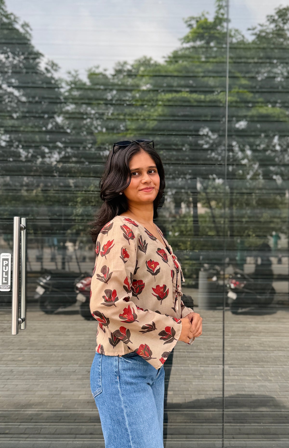 Tie-up Floral Shrug