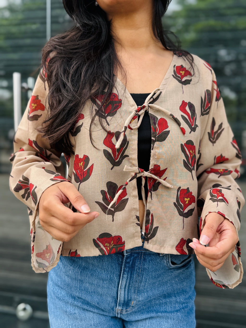 Tie-up Floral Shrug