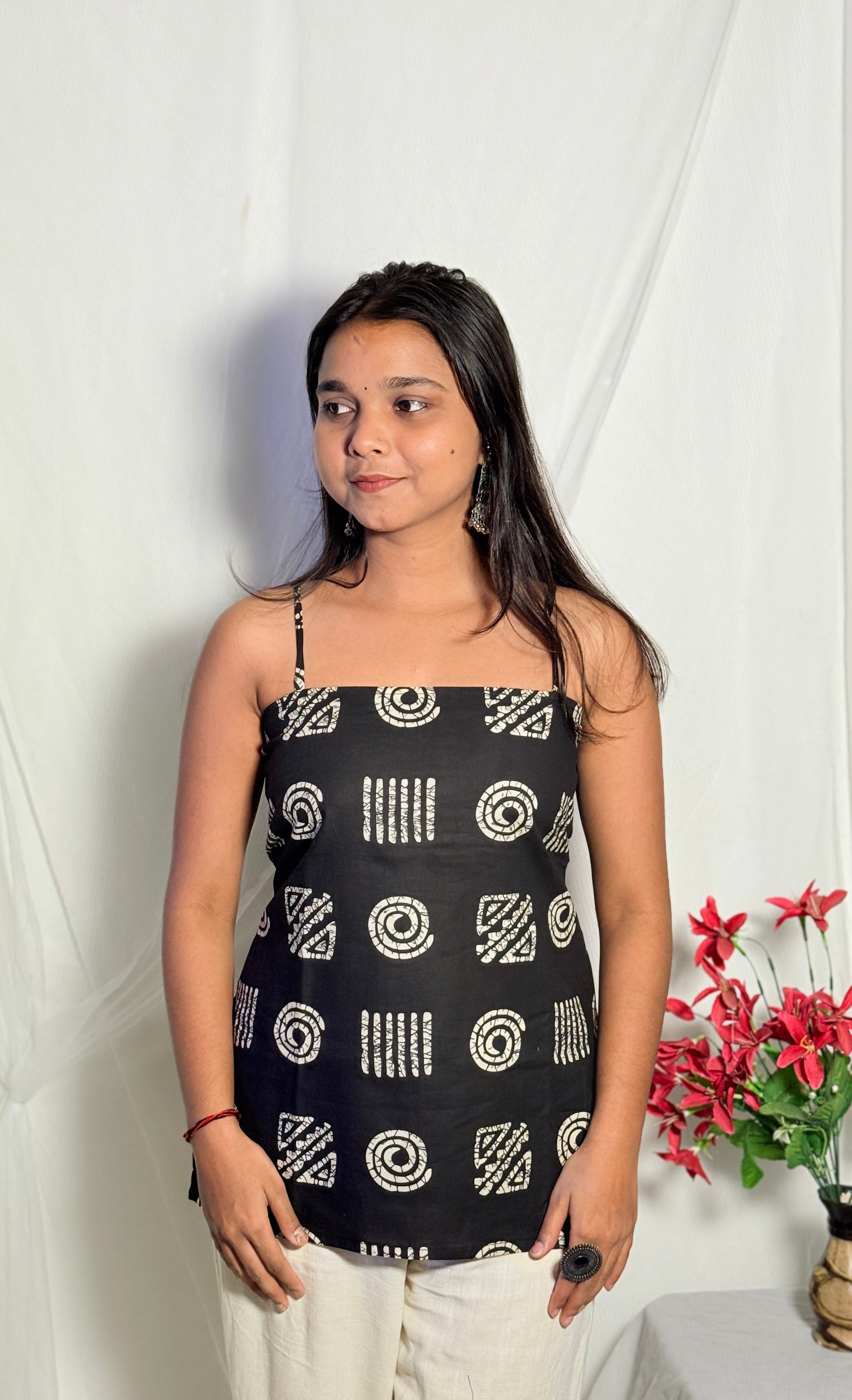 Naina Black Spaghetti Kurti