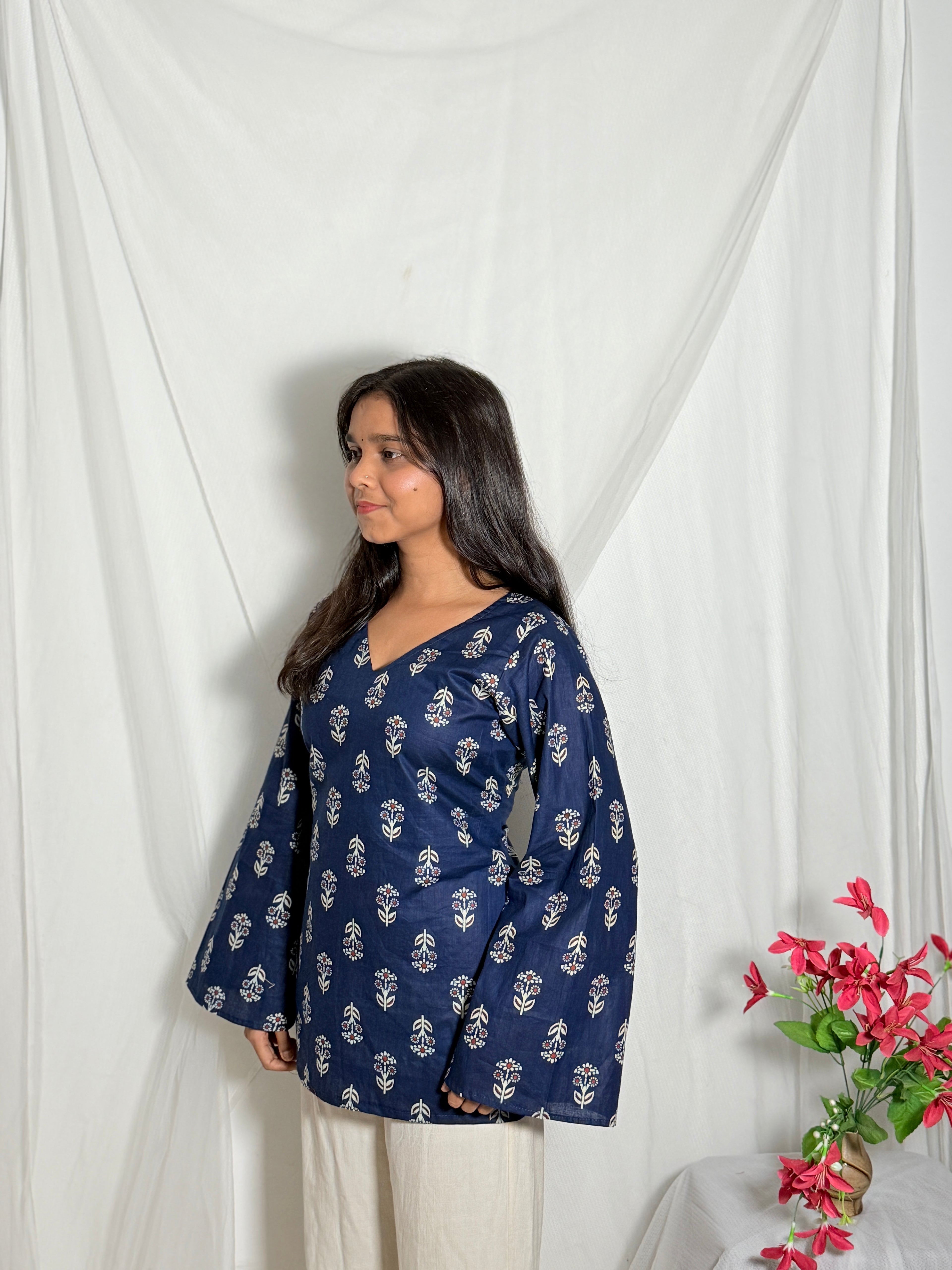 Priya Navy Blue Printed Kurti