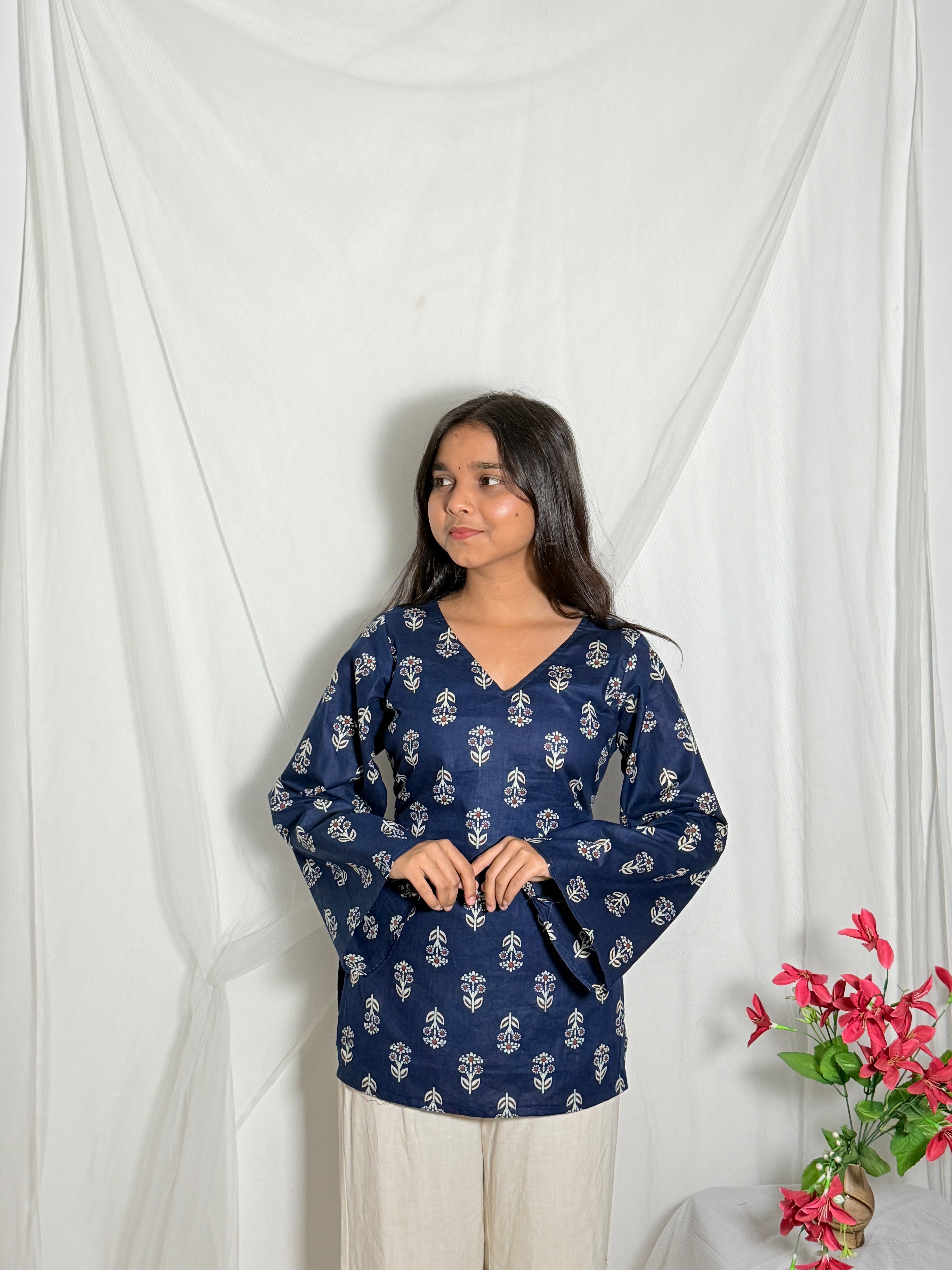 Priya Navy Blue Printed Kurti