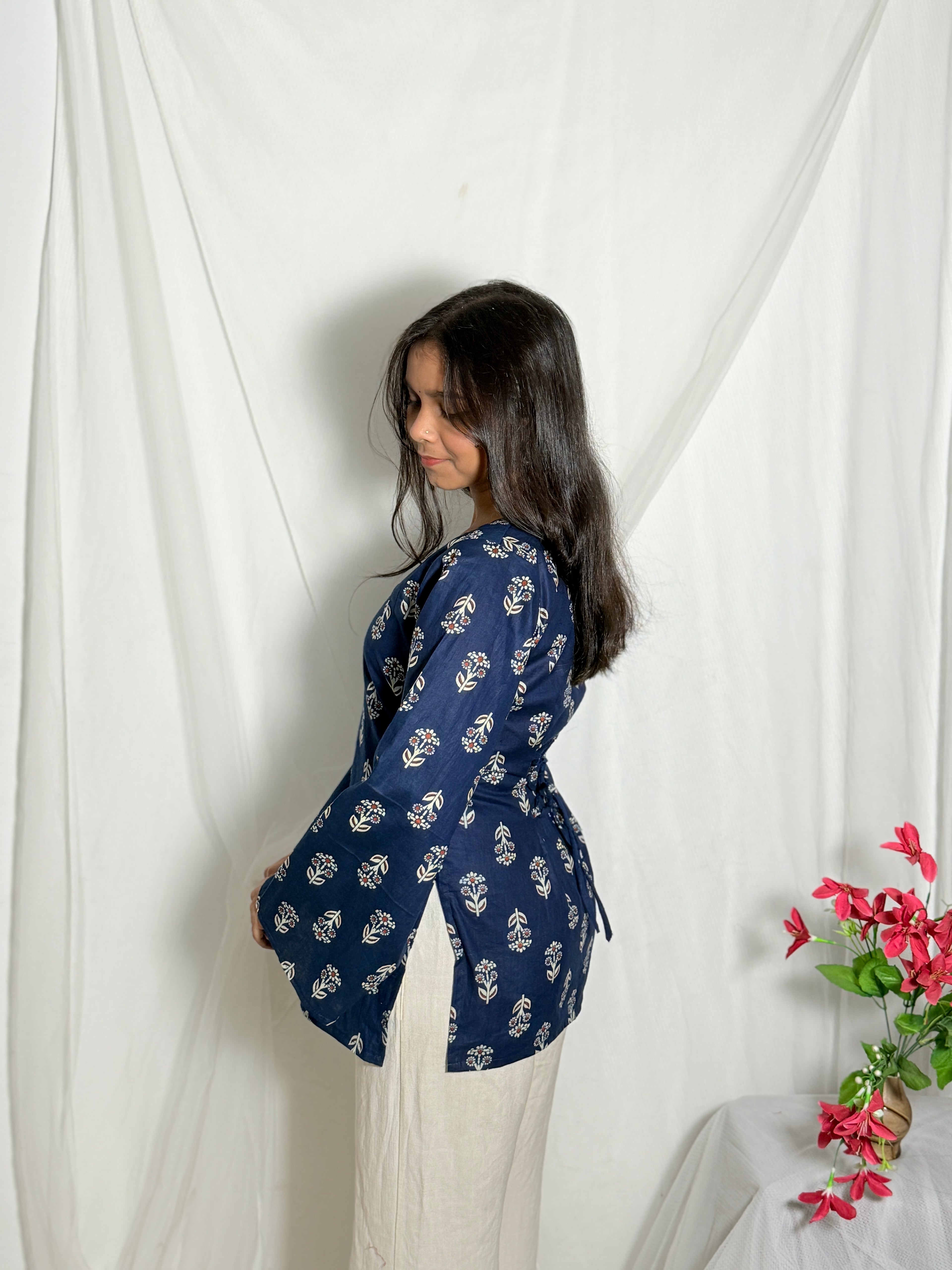 Priya Navy Blue Printed Kurti